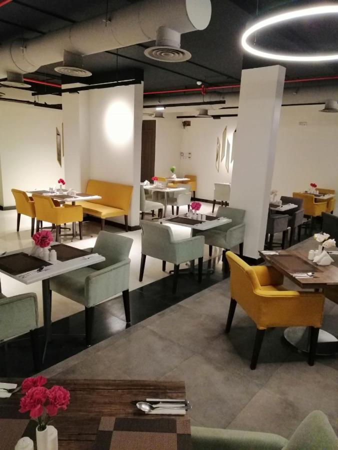 Aquila Aldiafah Hotel Jeddah Exterior photo